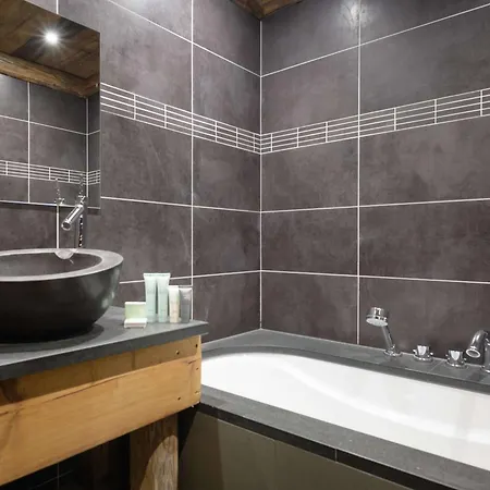 De Luxe 110m² A 1850 - 8 Pers - Skis Aux Pieds - Fr-1-631-190 Chalet *